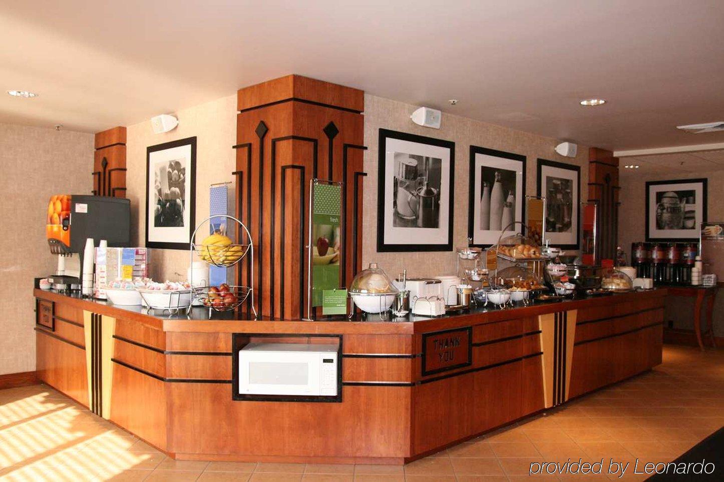 Hampton Inn Columbus/Taylorsville Edinburgh Étterem fotó